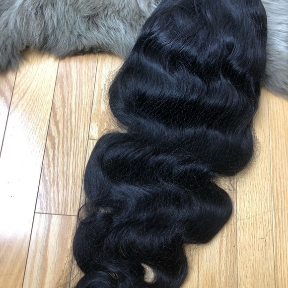 24” BLACK HUMAN BRAZILIAN BODY WAVE LACE FRONT WIG